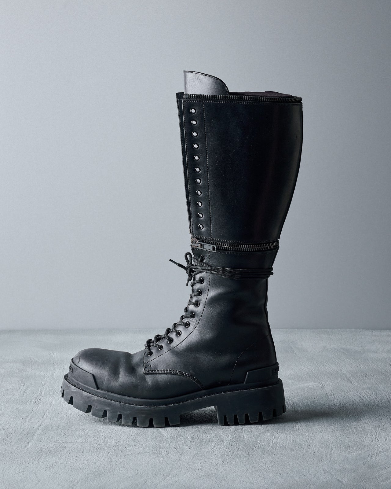 Balenciaga Master zip boot