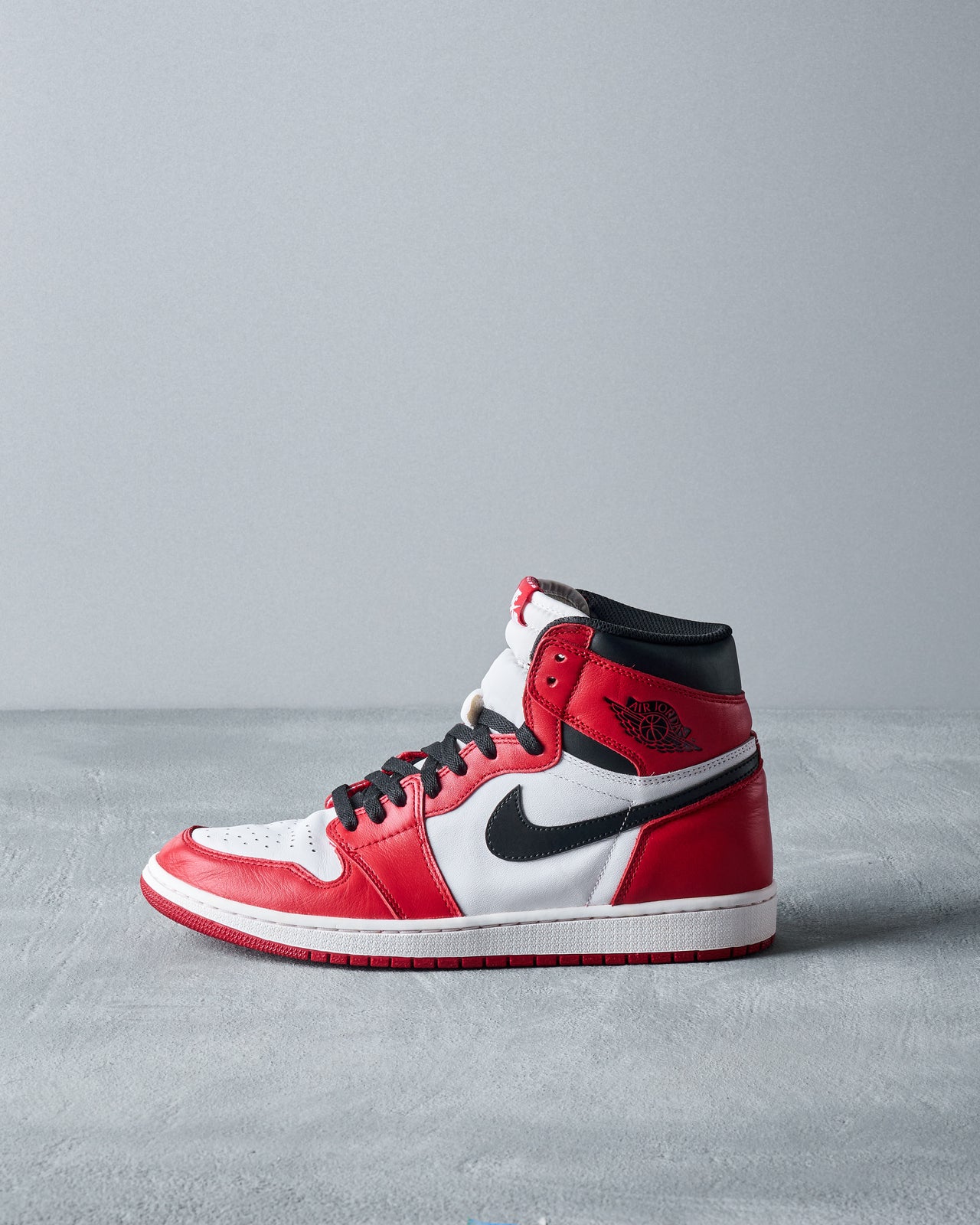 Nike 2015 Air Jordan 1 Retro High OG 'Chicago'