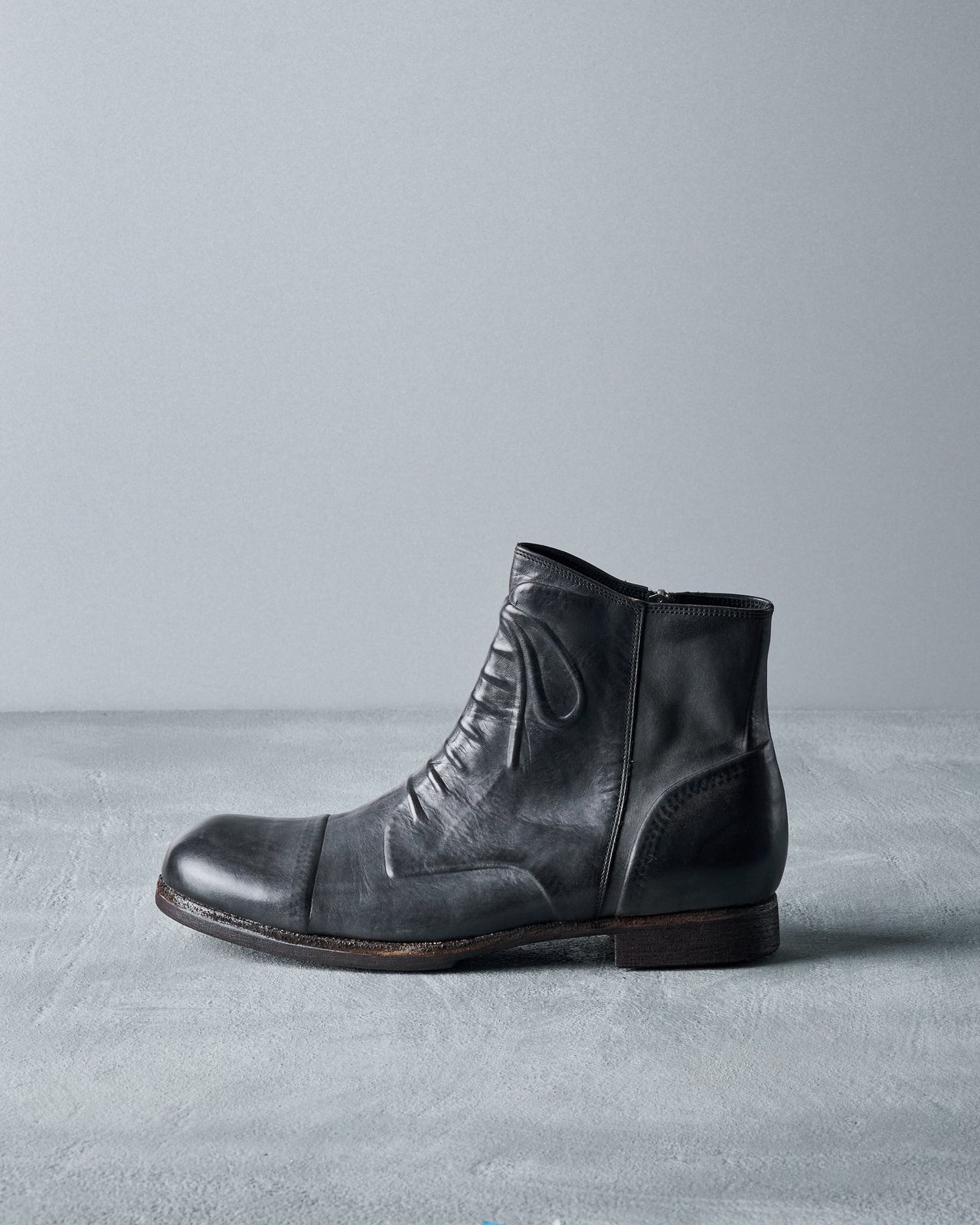 Maison Mihara Yasuhiro Debossed lace boot